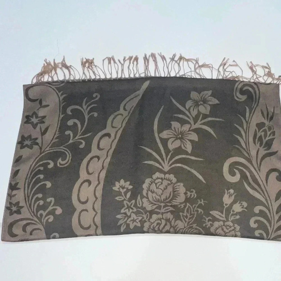 Pashmina Scarf Beautiful Paisley Black and Tan - Picture 3 of 7